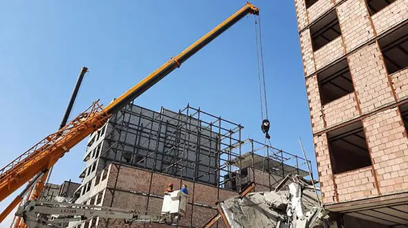 کشف چهارمین جسد از زیر آوار در خلازیر ! / شهادت 2 پلیس و مرگ 2 ناشناس تا کنون