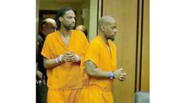 شکایت 2 قاتل از پلیس به خاطر پرونده سازی+عکس