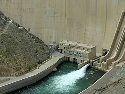 کاهش نگران‌ کننده حجم آب در سدهای بزرگ ایران؛ کشور در آستانه بحران بی‌ آبی/ وضعیت سدهای استان تهران از همه بدتر است