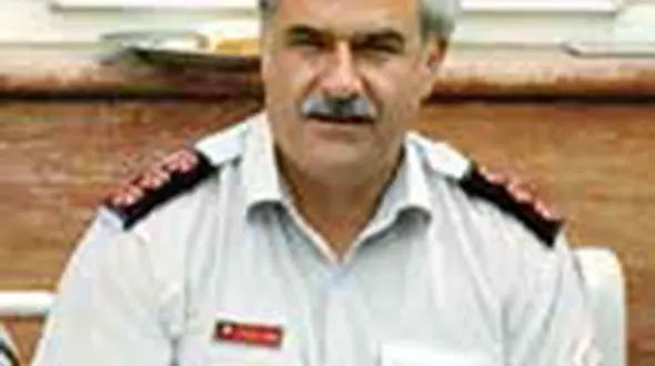 آخرین مکالمه بیسیمی آتش نشان گرفتار در پلاسکو چه بود؟ / فرمانده نترس و شجاع بود+عکس