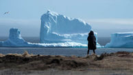 کوه یخی در ساحل کانادا به گل نشست + تصاویر اعجاب انگیز