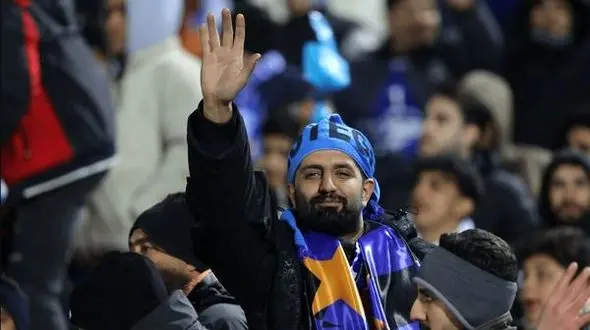 تماشاگران به همه بازی های فوتبال برگشتند؟