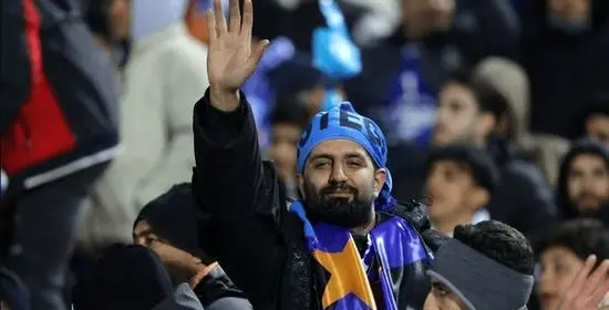 تماشاگران به همه بازی های فوتبال برگشتند؟