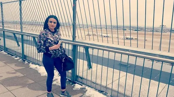 داعشی منحرف در آلمان هم دست از سر دختر زیبا برنداشت!+ عکس