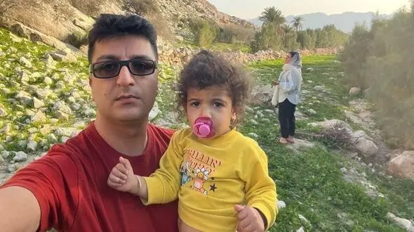 فیلم / استفاده برای اولین بار از عجیب ترین موشک آمریکا در لامرد / بارش ۷۲۰ هزار گلوله برسر مردم بیگناه / اگر زودتر اتفاق می افتاد از فاجعه مدرسه میناب بدتر بود / آوینا برزگر کوچولوترین شهید فاجعه لامرد
