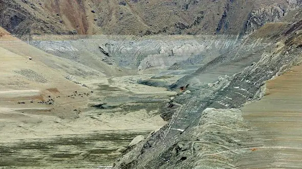 سد کرج در بدترین وضعیت ۶۳ سال اخیر / ۸۶درصد ظرفیت مخزن آن خالی است !