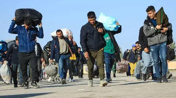 طی ۱۰۰ روز گذشته ۴۹۰ هزار تبعه غیرمجاز افغانستانی کشور را ترک کردند 