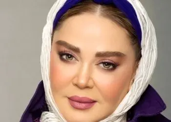 نگاهی به سلیقه بهاره رهنما برای دکور خانه‌اش با گل های زیبا