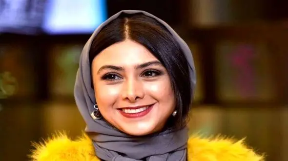 نگاهی به تیپ و استایل شیک هنرمندان در  اکران خصوصی فیلم «عزیز» با حضور آزاده صمدی، روزبه حصاری، رویا نونهالی ، احترام برومند، نیکی مظفری و ..