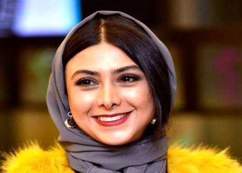 نگاهی به تیپ و استایل شیک هنرمندان در  اکران خصوصی فیلم «عزیز» با حضور آزاده صمدی، روزبه حصاری، رویا نونهالی ، احترام برومند، نیکی مظفری و ..