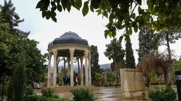 عکس بسیار قدیمی از حافظیه، زمانی که حافظیه نبود! 