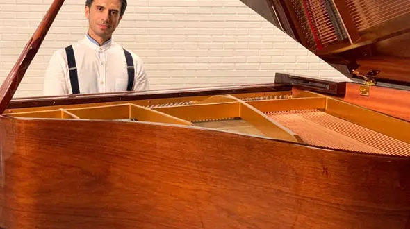 نگاه صرفا مادی به موسیقی باید اصلاح شود