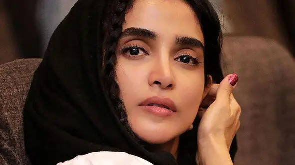 عکس الهه حصاری بدون آرایش 