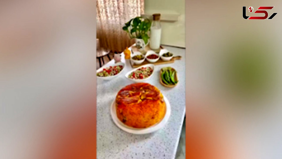  دمی گوجه با ته انداز مرغ زعفرونی + فیلم 