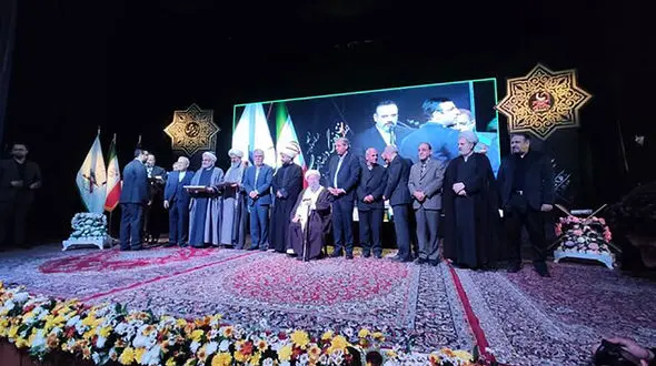 رئیس جمهور: قرآن، نور هدایت و بنیان‌گذار زندگی فردی و اجتماعی است