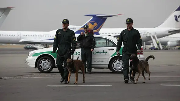 کشف محموله ممنوعه در فرودگاه امام خمینی (ع) / جاسازی ماهرانه در وسایل صنعتی