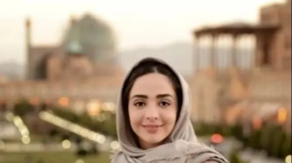 جشن تولد خلوت و به یادموندنی المیرا دهقانی، یاسمن سریال لحظه گرگ و میش