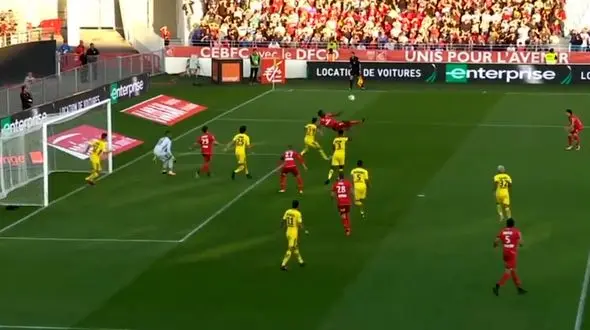 سیو های برتر سنگربانان پاری سن ژرمن در سال 2017 + فیلم