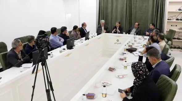 رسانه های دخلی محدود به دفاع از آرمانها نشوند/آفندی عمل کنید! 