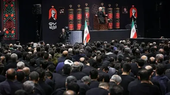 عزاداری  شب تاسوعا در جوار قتلگاه رهبر شهید انقلاب برگزار شد 