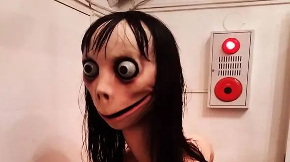 پرسه مومو ترسناک در خیابان های تهران + فیلم