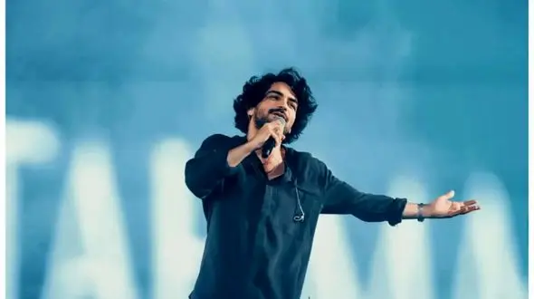 فیلم آواز باشکوه احساسی عرفان طهماسبی با آهنگ دلگیر  در کنسرت اصفهان !