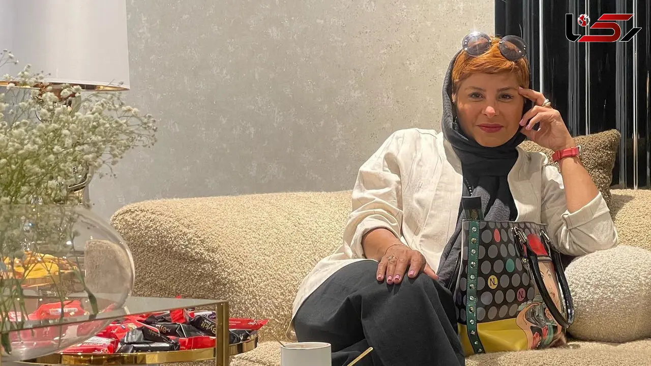 فیلم/ نگاهی به چیدمان منزل شاهانه و مجلل سیما تیرانداز، انیسِ سریال ستایش/ از پرده‌ها و لوسترهای اعیانی تا فرش گلبهی و کابینت‌های چوبی