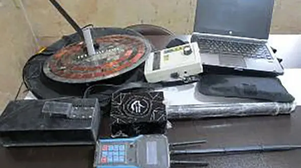 این پراید گنج جا به جا می کرد! / 3 نفر دستگیر شدند