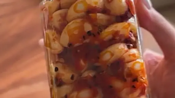 طرز تهیه سیر ترشی عربی + فیلم