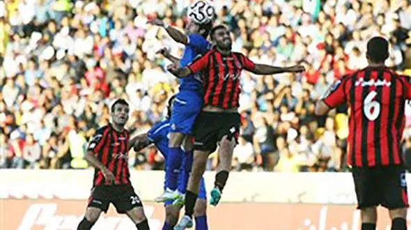 مصدومیت شدید مدافع سیاه جامگان برابر استقلال