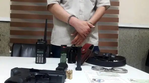 جوان بوکسور در تهران هفت تیرکشی می کرد ! /  مزاحم زن تهرانی لباس پلیس داشت! + عکس