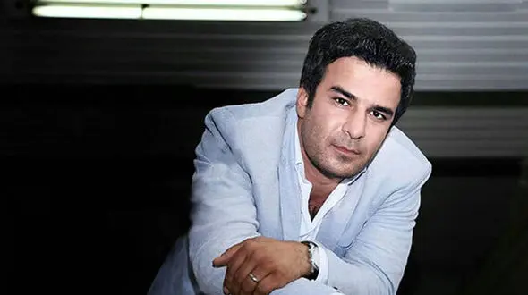 فیلم لحظه سقوط یوسف تیموری از ارتفاع در برابر دوربین تلویزیون / به بیمارستان رفت!