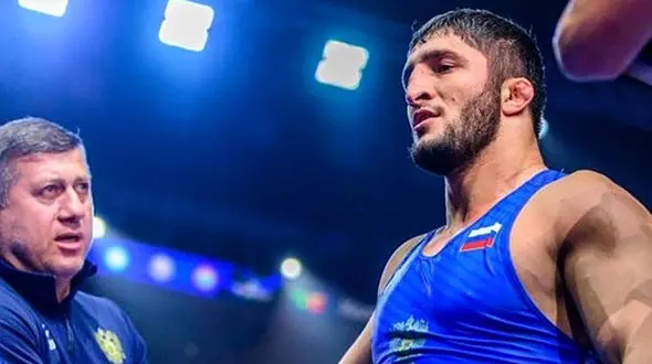 کشتی روسیه به مسابقات جهانی و المپیک بازگشت/ تحریم‌ها علیه دولت‌ روسیه و بلاروس باقی می‌ماند