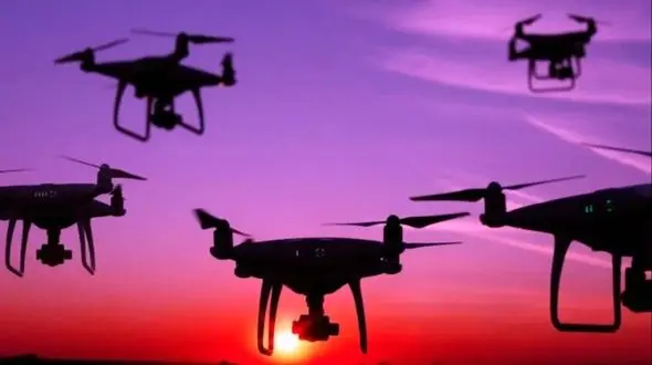 کاپتان عامل سقوط پهپاد شد + فیلم