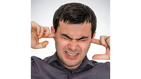 چطور از شر وزوز گوش خلاص شویم؟