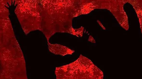قتل دختر 4 ساله با یک مشت محکم + عکس