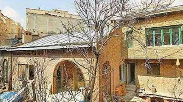  خانه تختی را با یک  و نیم  میلیارد تومان نمی توان  خرید !