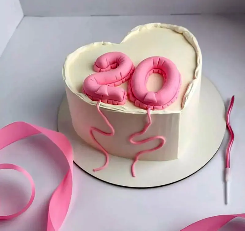 عکس کیک تولد قلب