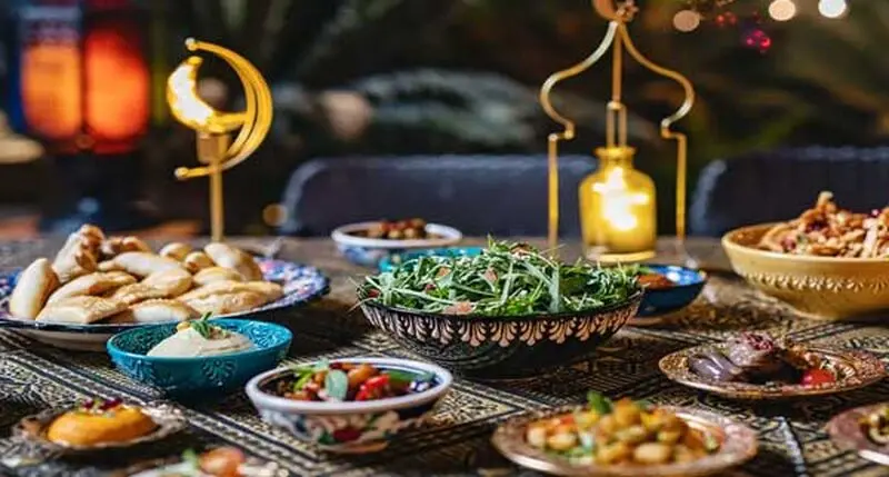 عکس هایی از سفره های افطار