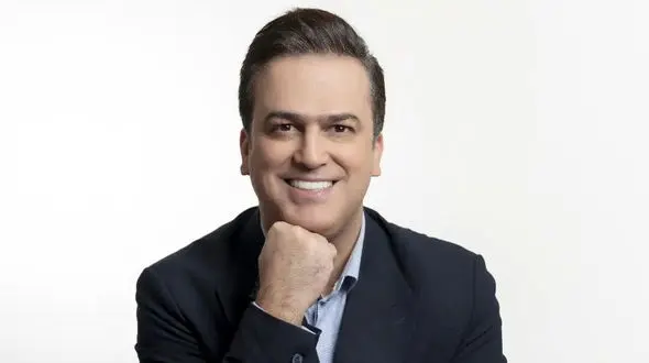 عکس زن فوق زیبای حامد آهنگی  +  عکس ها و بیوگرافی  حامد آهنگی چی بود و چی شد ؟