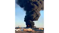 فیلم آتش سوزی مهیب در واحد پتروشیمی شهرک صنعتی آبادان