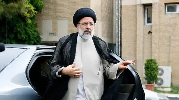 واعظ آشتیانی: اصلاح‌طلبان از محبوبیت رئیسی می‌ترسند