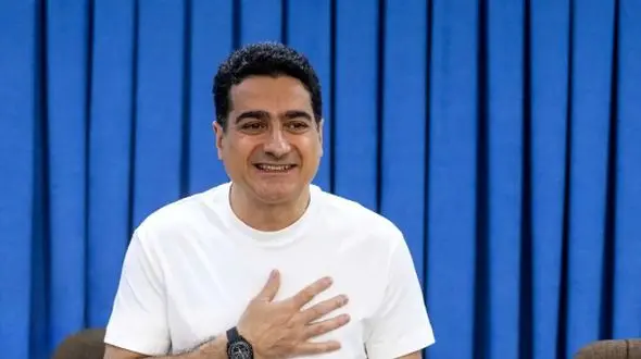 فیلم / همایون شجریان: اگر دوباره جنگ شود در ایران می‌مانم و... /  در جنگ 12 روزه من .../ سعی می کنم مثل همیشه زندگی کنم با .../ نان پدر حلالت جناب همایون ...