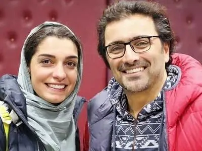 فیلم/ یادی کنیم از بازی پانتومیم امین زندگانی و الیکا عبدالرزاقی که حسابی اشک آقای بازیگر رو در آورد/ امین زندگانی و این حرکات عجیب!