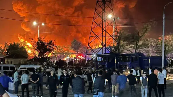 فیلم های وحشتناک از انفجار مهیب در  فرودگاه تاشکند / از دوربین های مداربسته تا موبایلی شاهدان