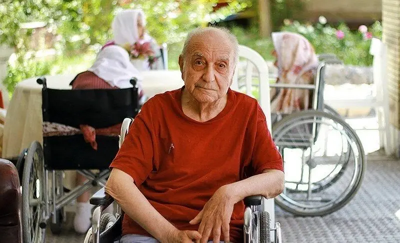 ظ
