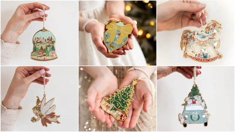 آویزهای کوچک و کارت  پستال ها