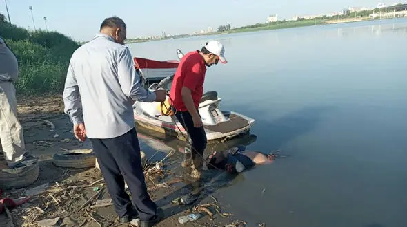 کشف جسد مردانه در کارون / جنازه شناور بود