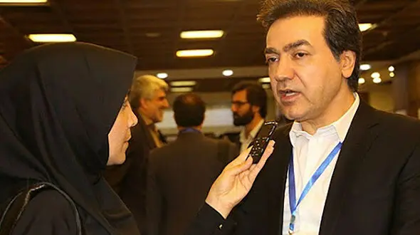 دکتر پوست معروف: کار زیبایی زنده‌یاد ایرج قادری را من انجام دادم!