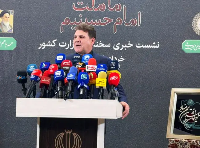 دولت به صورت مستمر مسائل مرتبط با بهبود زیرساخت‌ های شهری و خدمات حمل و نقل را دنبال می کند